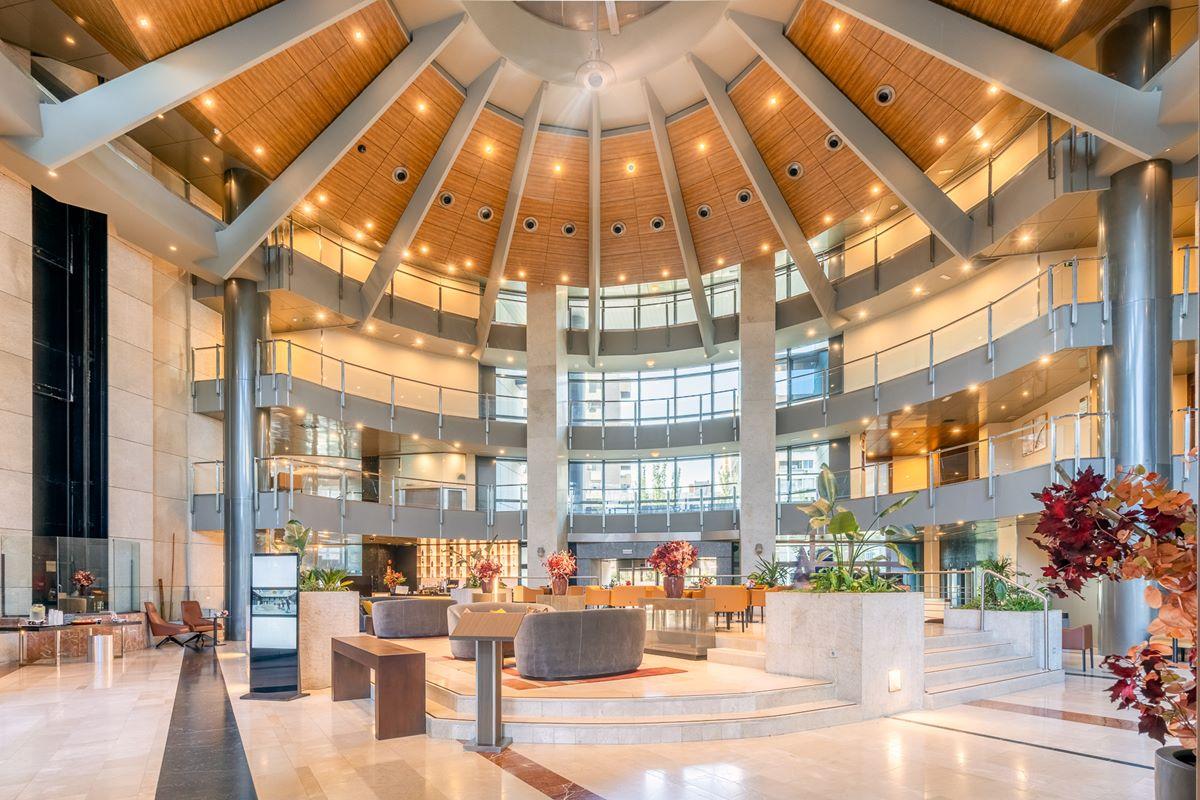 Eurostars Suites Mirasierra Madrid Exterior foto The lobby of the hotel